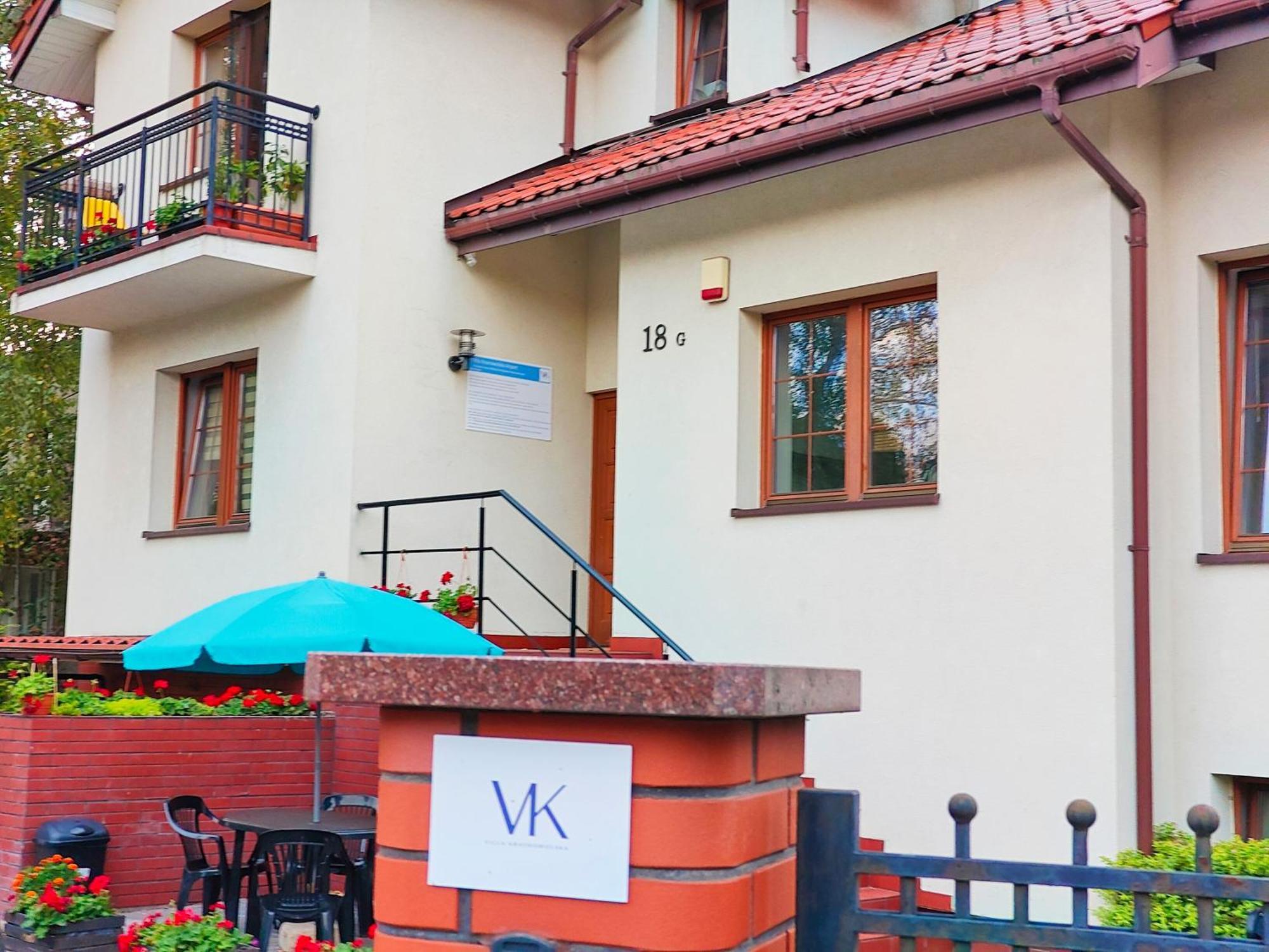 Villa Krasnowolska Airport Warsaw Ngoại thất bức ảnh